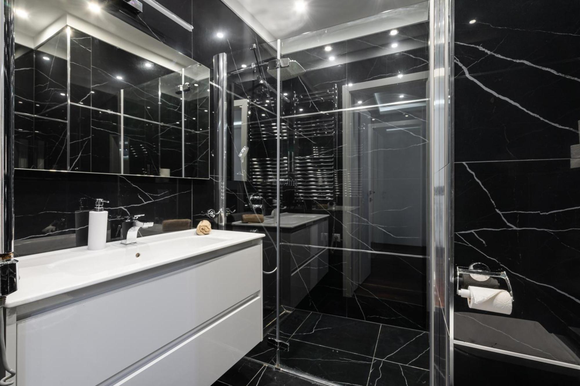 Kiraly 44 Luxury Apartment With Free Parking Будапеща Екстериор снимка