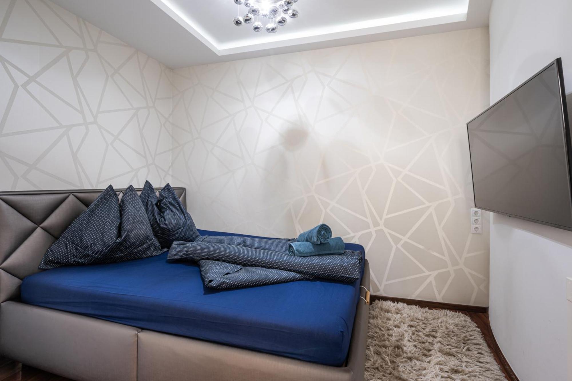 Kiraly 44 Luxury Apartment With Free Parking Будапеща Екстериор снимка